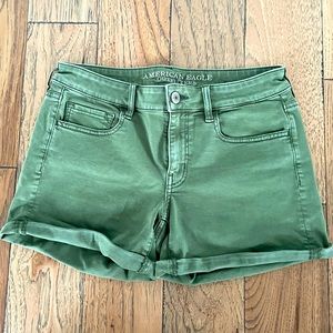 American eagle olive stretch short